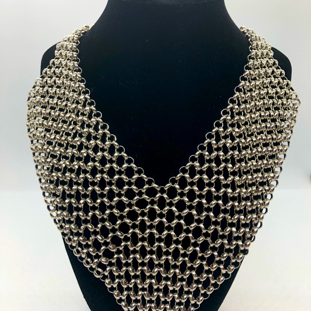 Faux silver chain link necklace - Picture 1 of 2